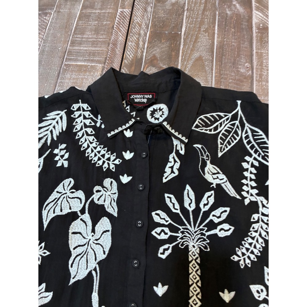 Johnny Was Luciana Dolman‎ 100% Cotton Embroidered Tropical Button Down Shirt